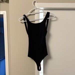 Elegant Reformation Black Bodysuit